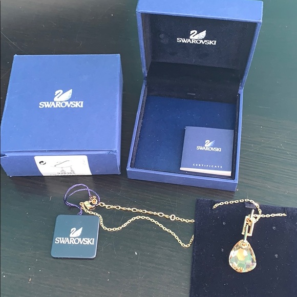 Swarovski pendant, brand new with tags in box - Picture 2 of 8